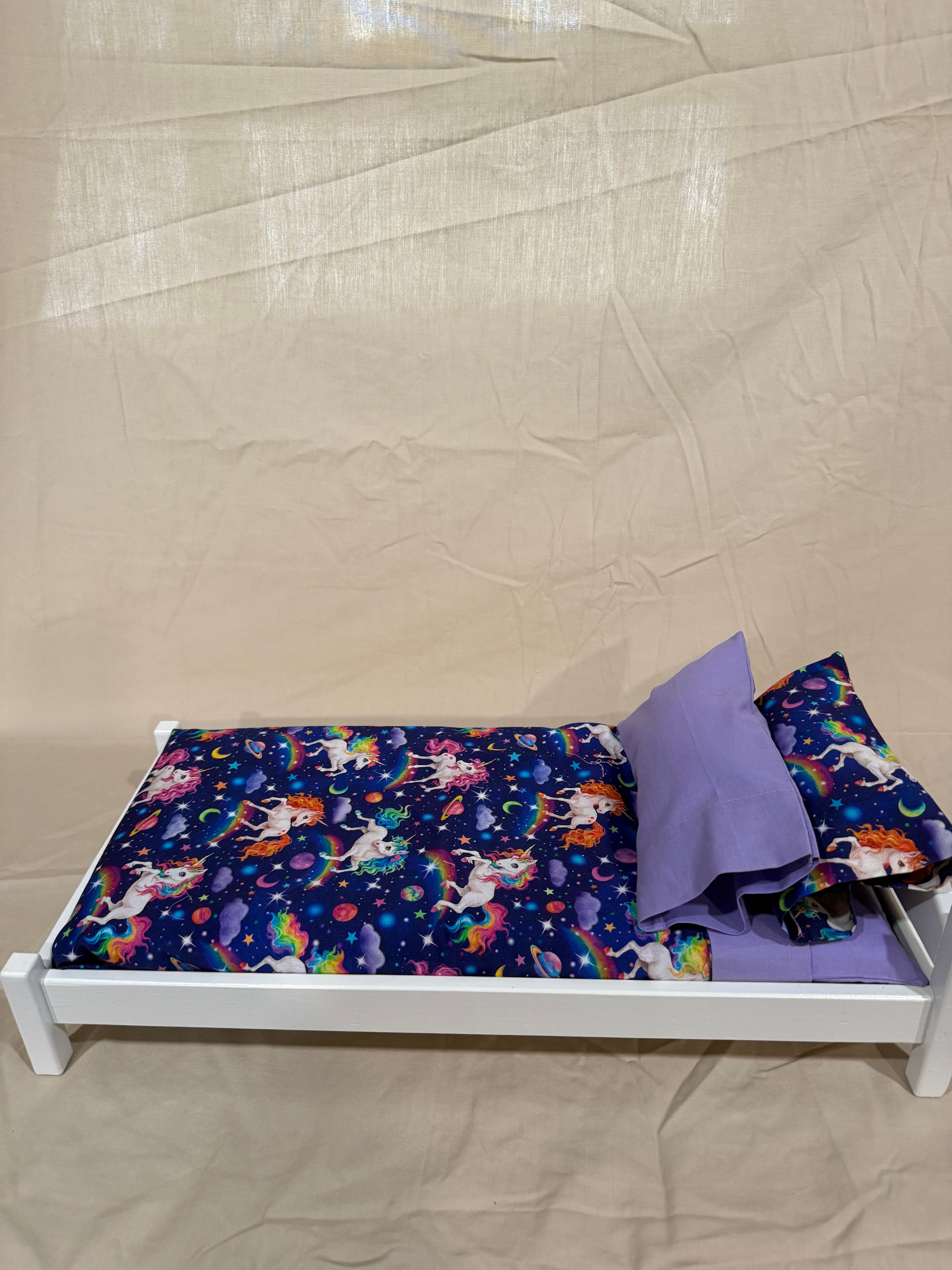 Barbie bed in multicolor unicorn bedding