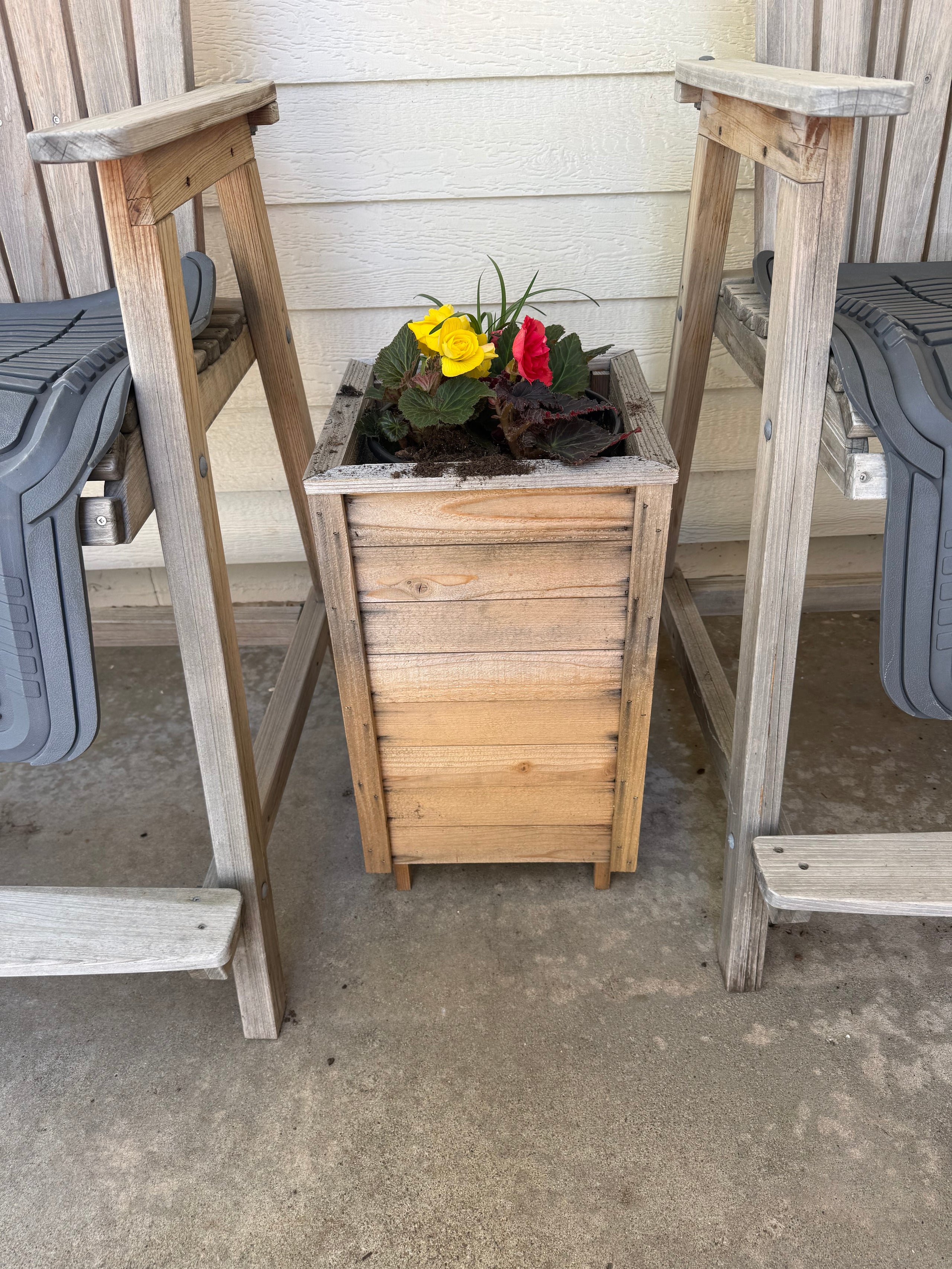 Handmade planter (flowers not included)