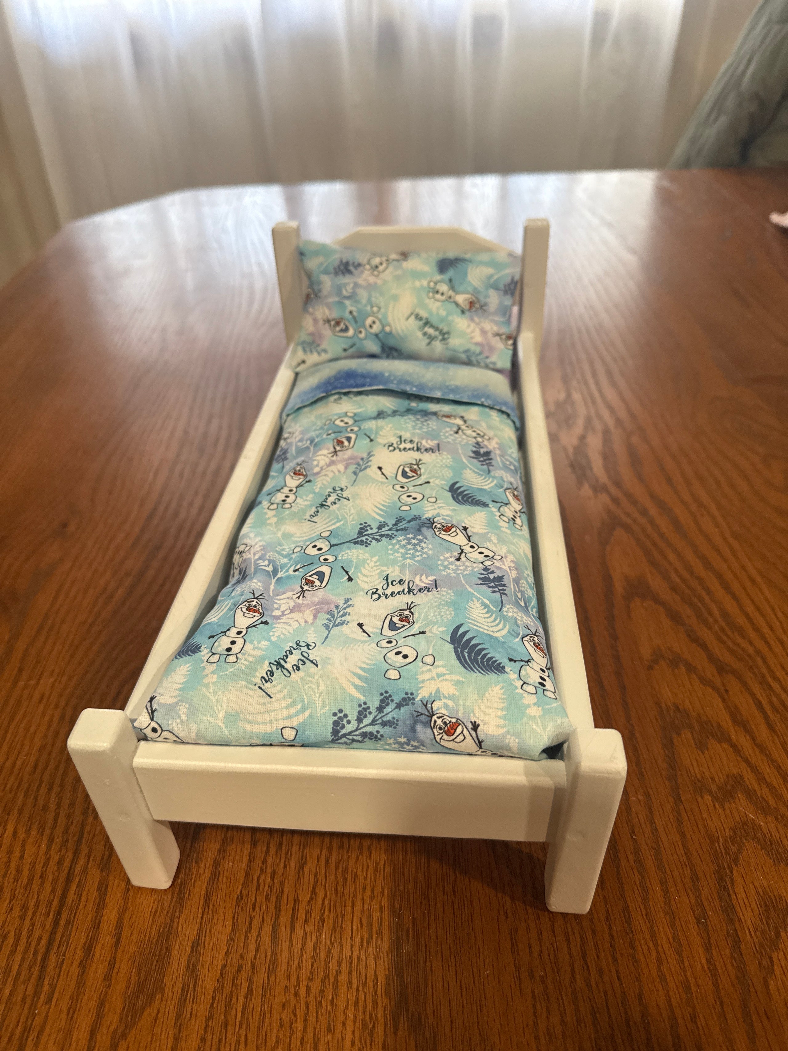 Barbie bed in frozen print