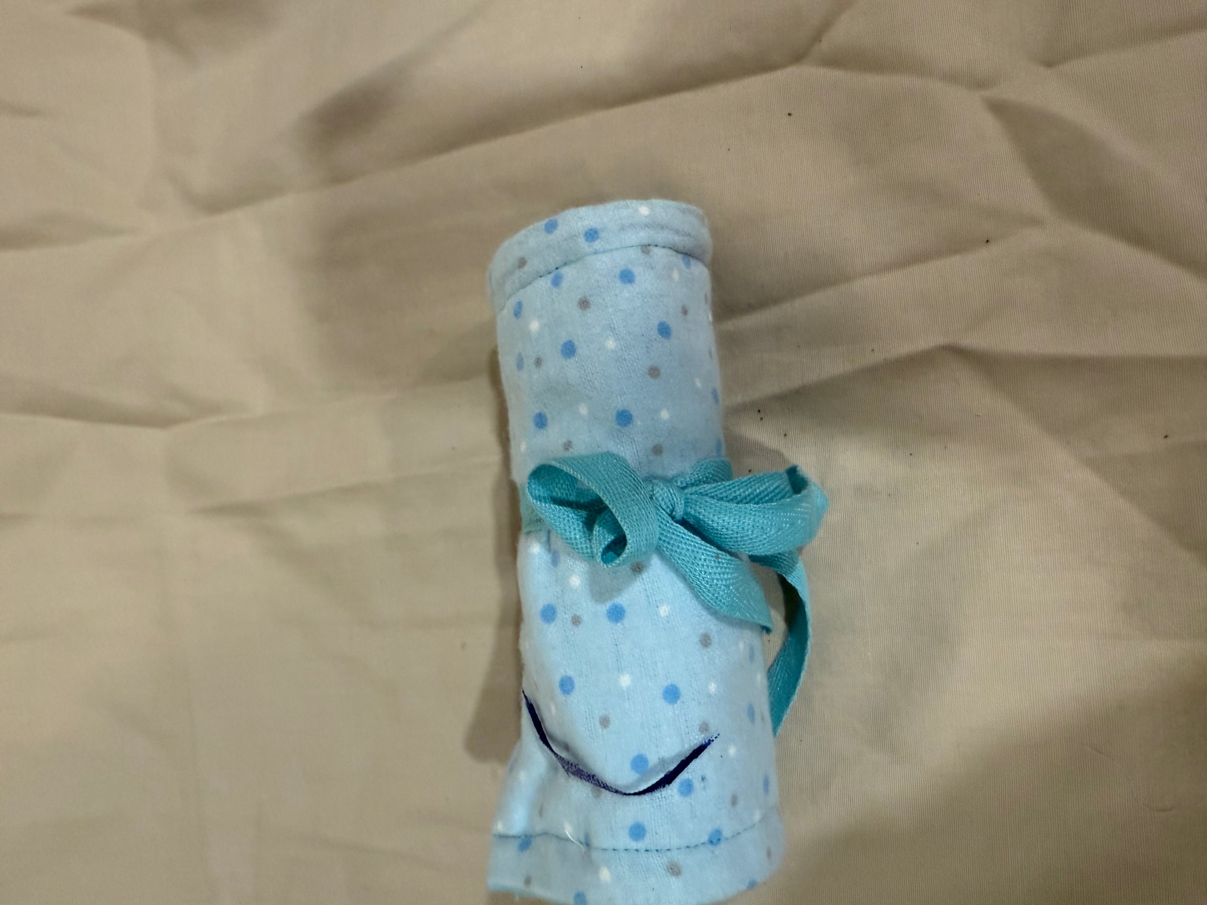Sleeping bag for Barbie doll (doll not included).  Price is per item.