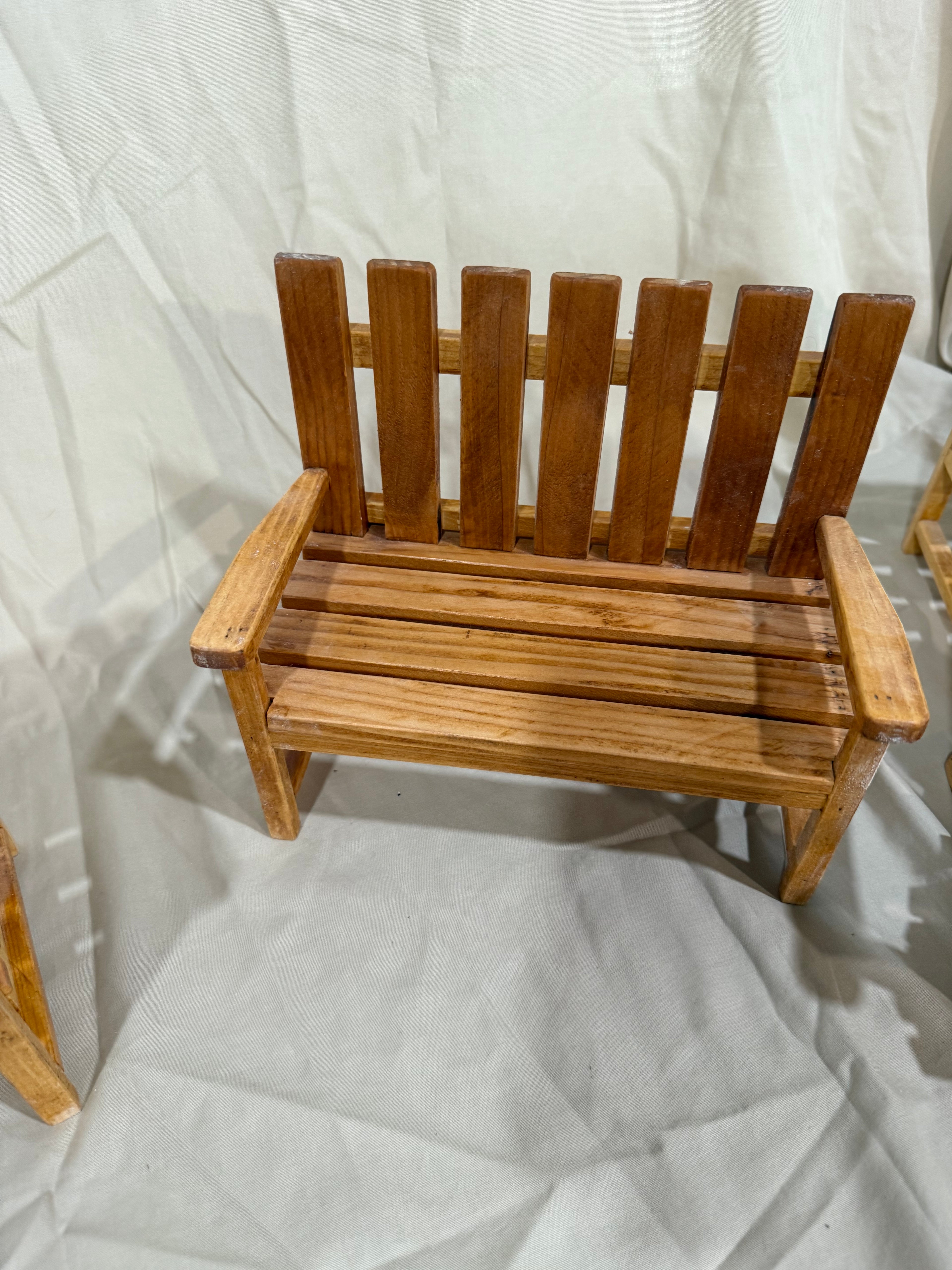 Barbie garden bench (doll not included)