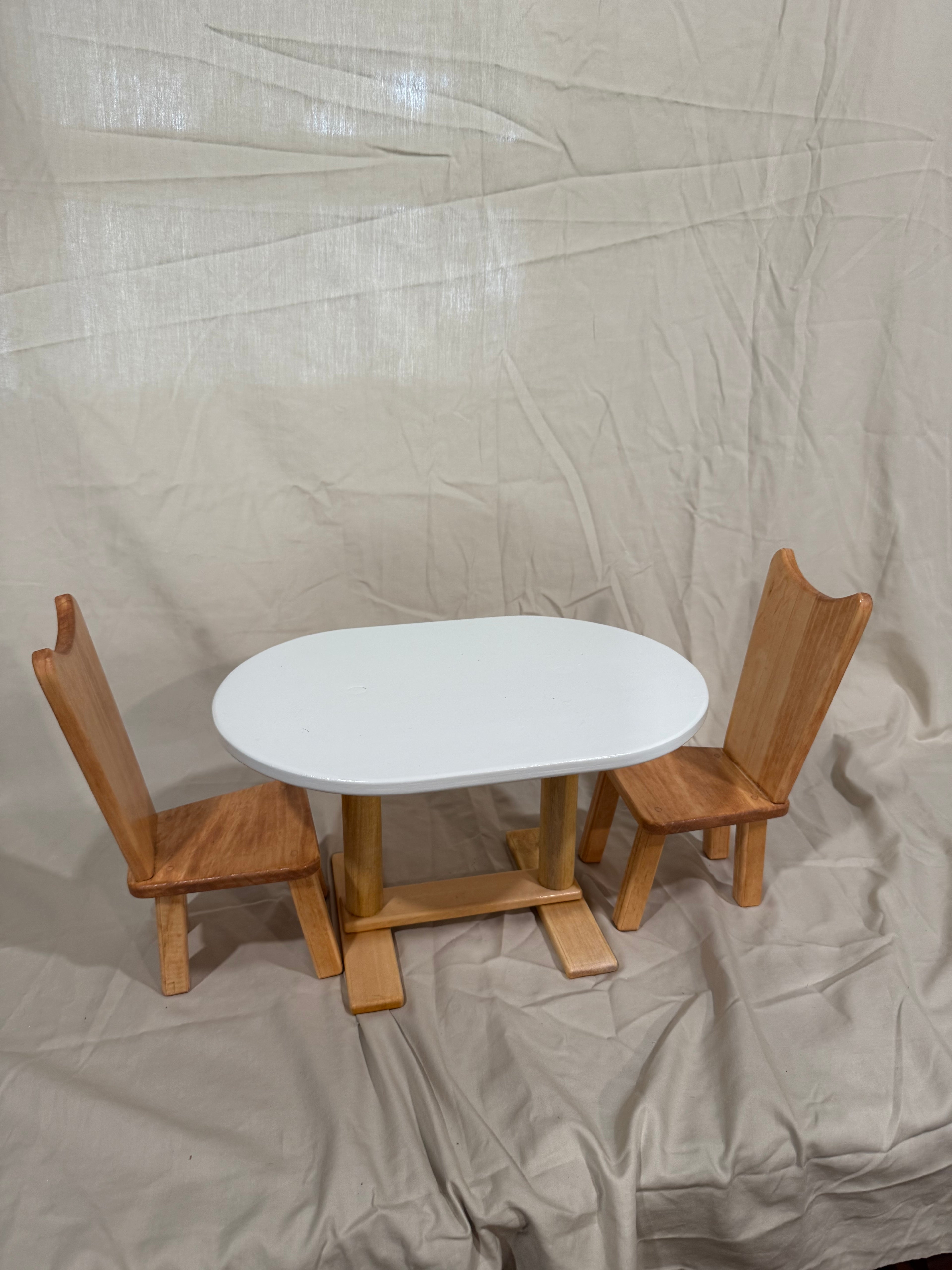 Barbie dining room table and chairs