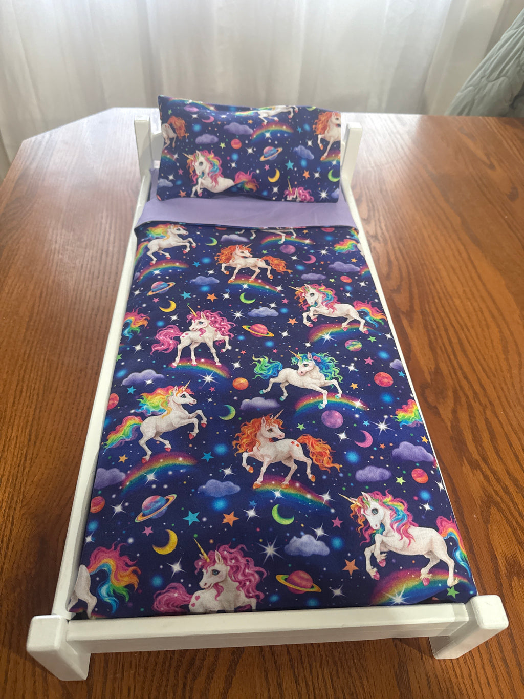 18” doll bed in multicolor unicorn bedding