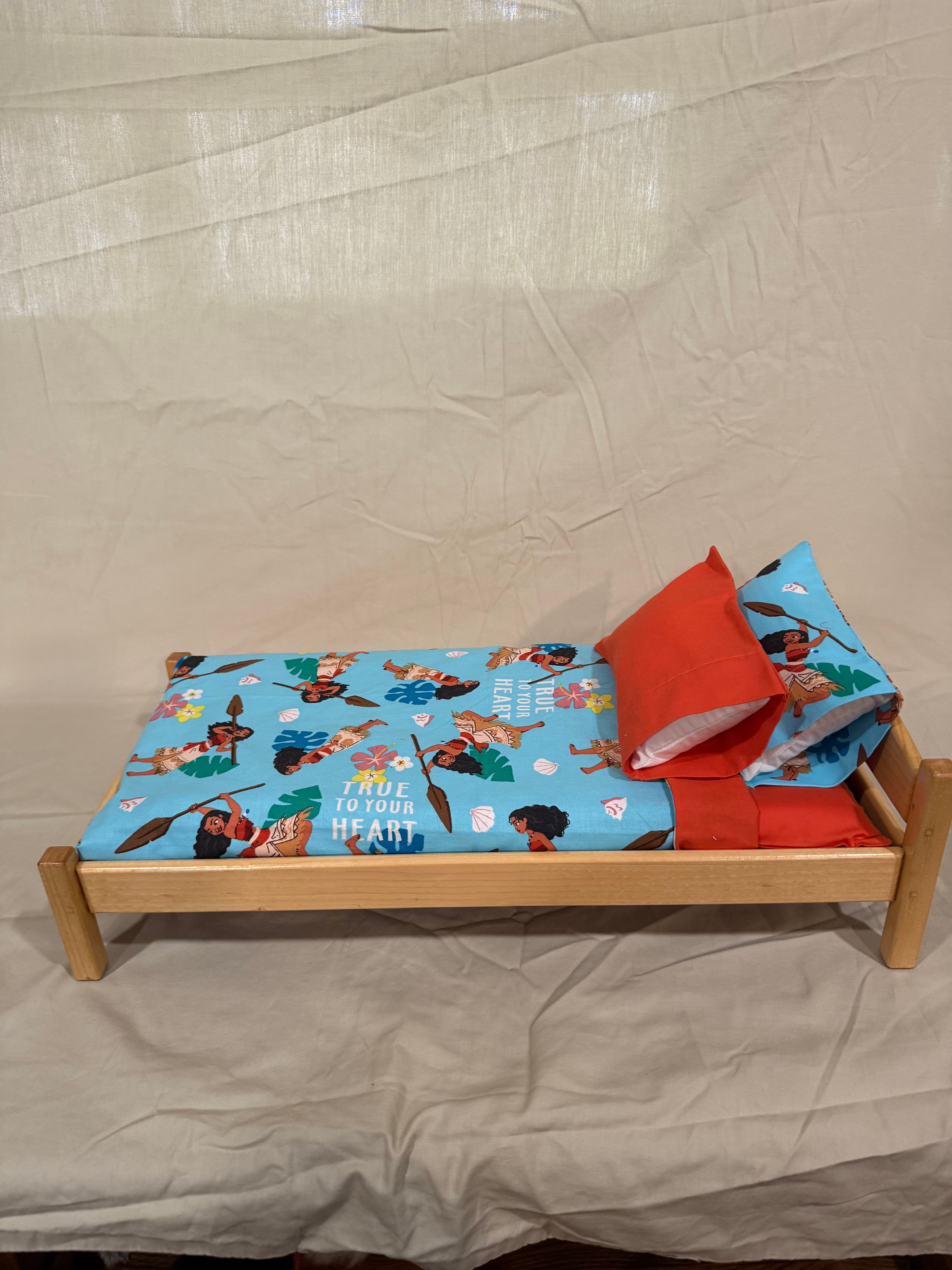 Barbie bed in Moana bedding