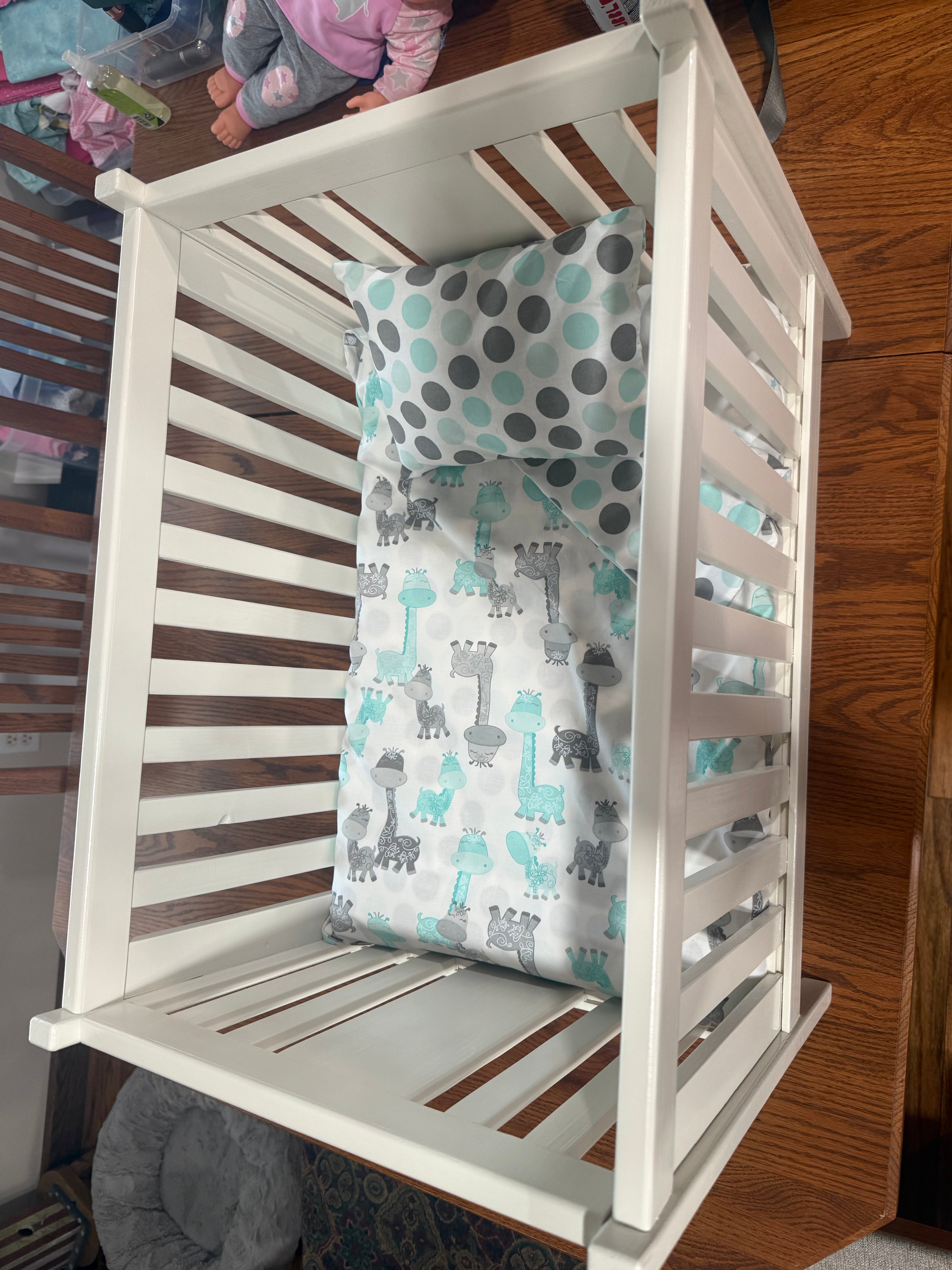 18” doll crib with giraffe bedding